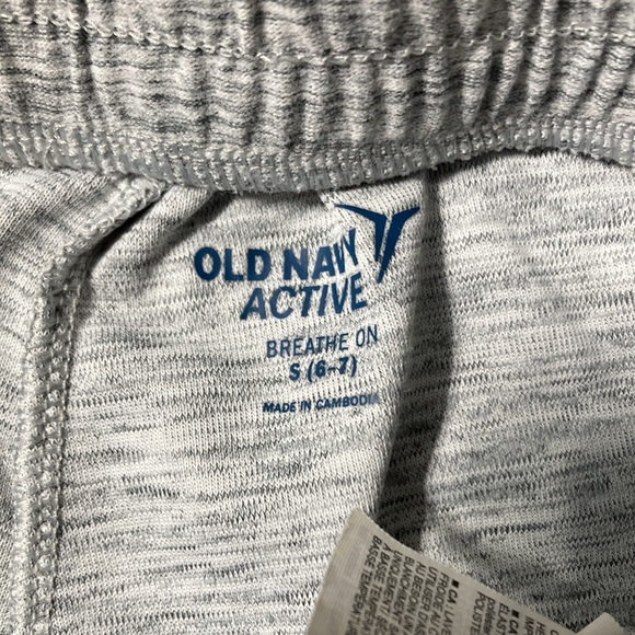 Old Navy girls active shorts size 6/7 small - Picture 3 of 3